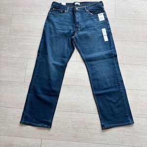 NWT Levi’s Denizen 285 Relaxed Jean